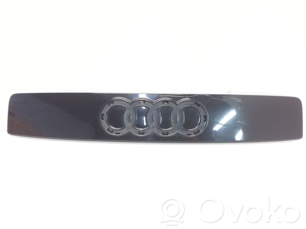Audi A2 Etusäleikkö 