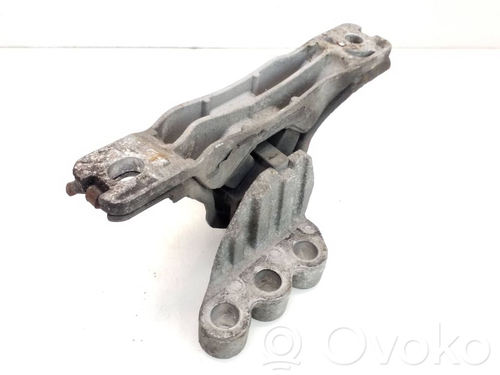 Engine mount bracket   X04908
