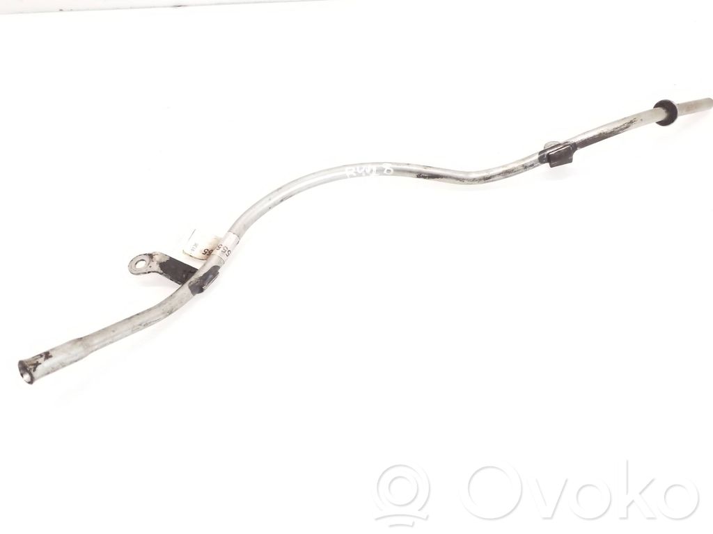 Opel Zafira C Bagnet poziomu oleju 
