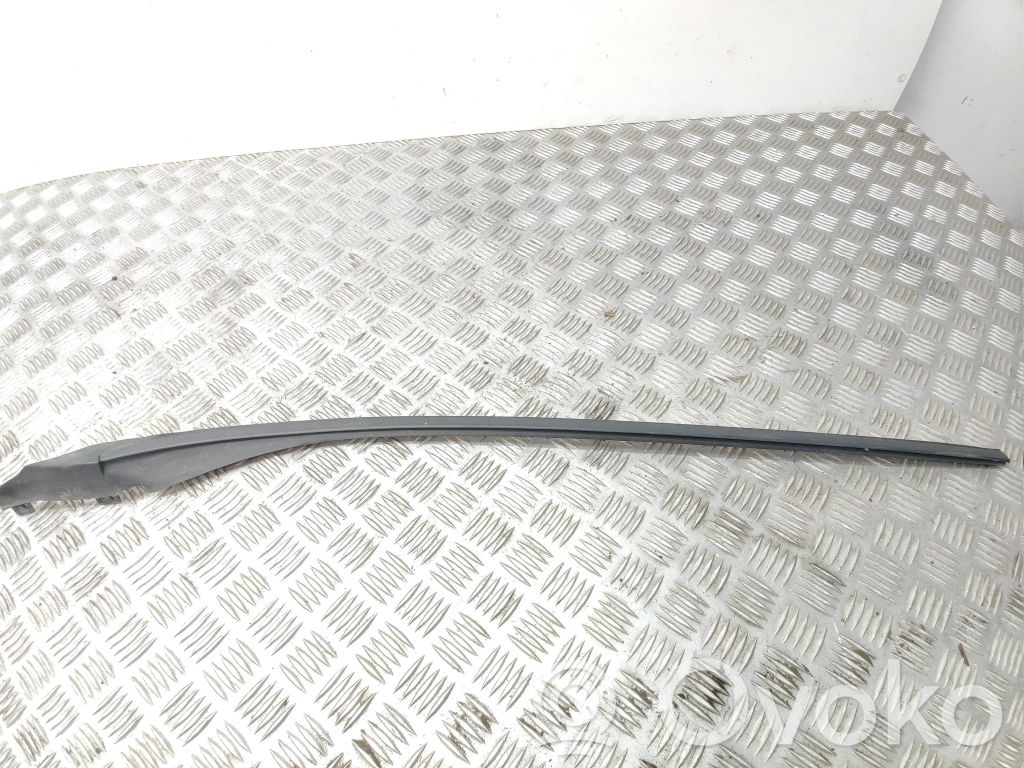 Listwa szyby czołowej / przedniej   31335865,EJ6GA