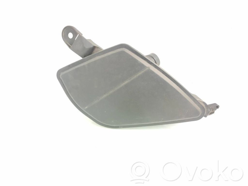 BMW 5 G30 G31 G38 Rezonator / Dolot powietrza 