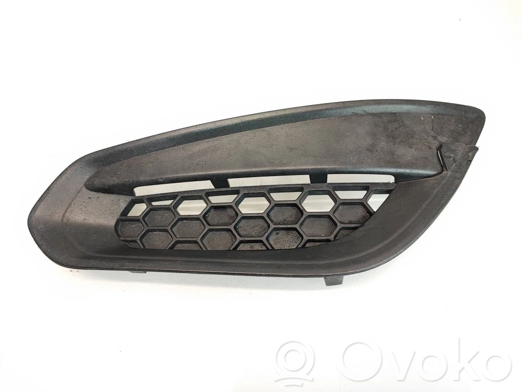 Volvo V60 Front bumper lower grill 