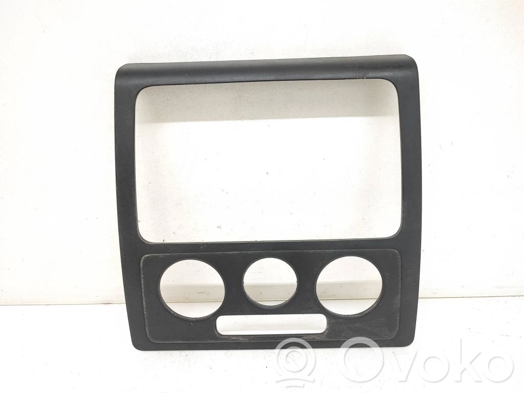 Volkswagen Caddy Cadre, panneau d'unité radio / GPS 