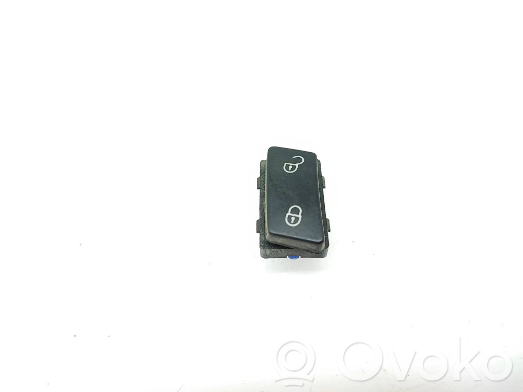 Central locking switch button   1T0962126B,077001S
