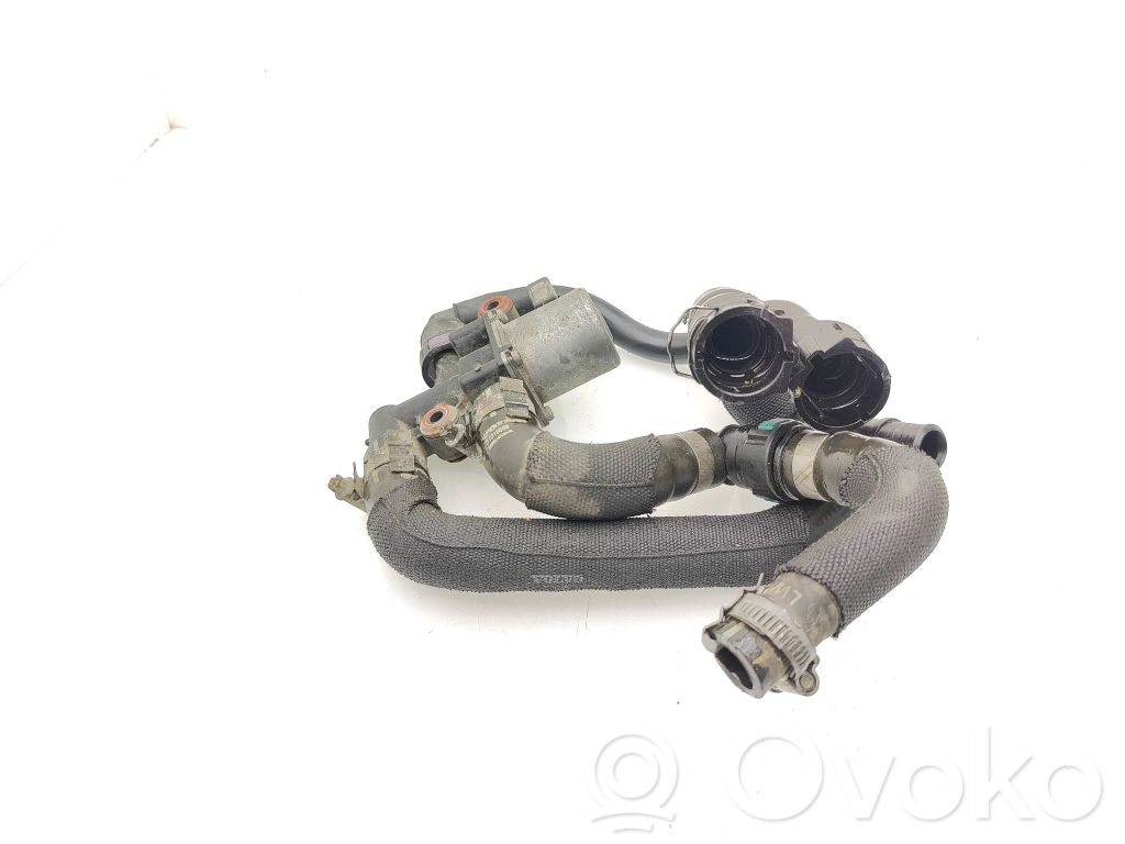 Volvo V60 Electric engine pre-heating system (optional) 
