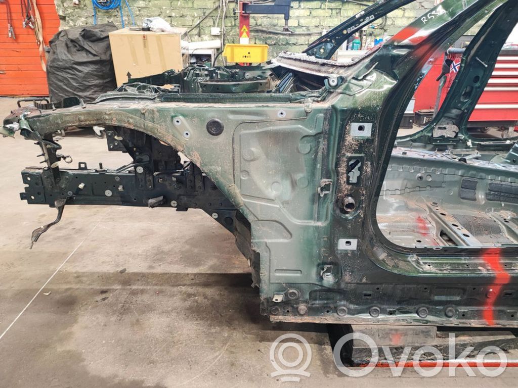 BMW 4 G22 G23 G24 G26 Etukulmapaneeli 
