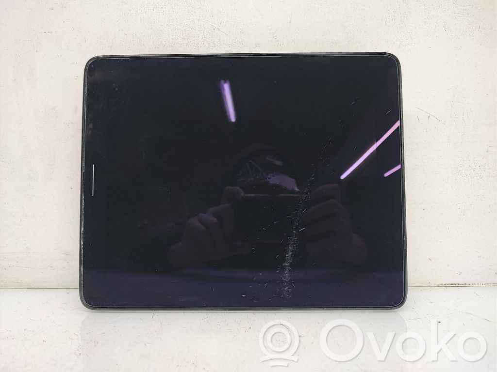 Polestar 2 Screen/display/small screen 