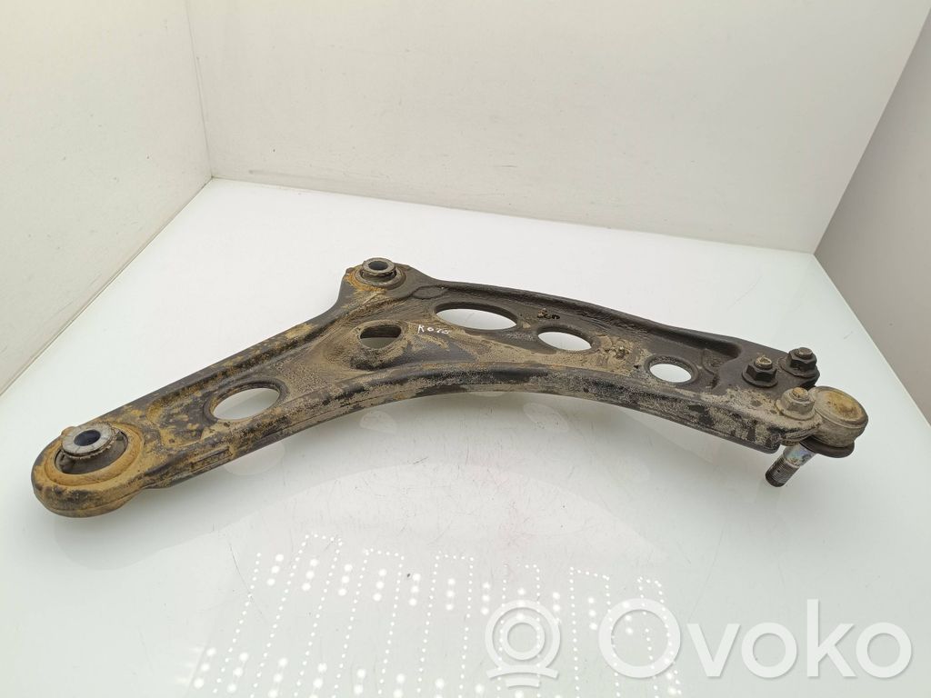 Renault Trafic III (X82) Front lower control arm/wishbone 