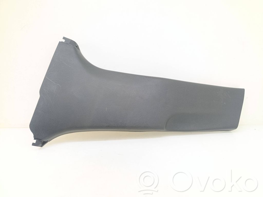 Toyota Yaris Verkleidung unten B-Säule 