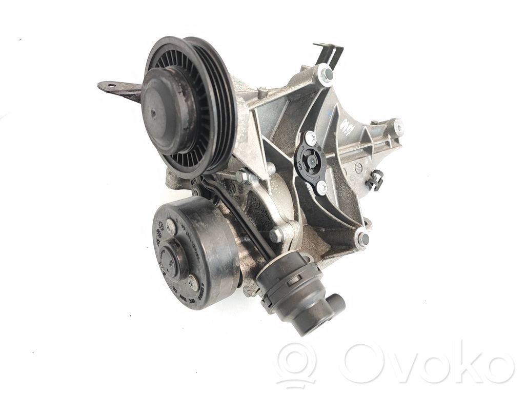 BMW 5 G30 G31 G38 Pompa dell’acqua 