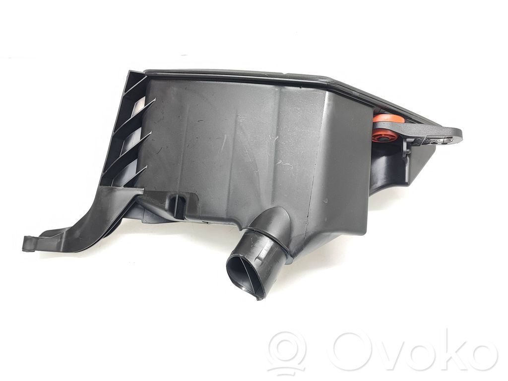 BMW X4 G02 Įsiurbimo rezonatorius 