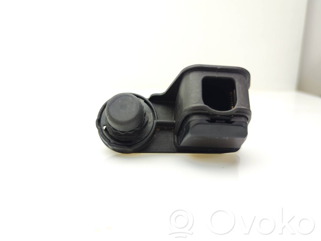 BMW X6 G06 Tailgate/trunk/boot lid buffer 