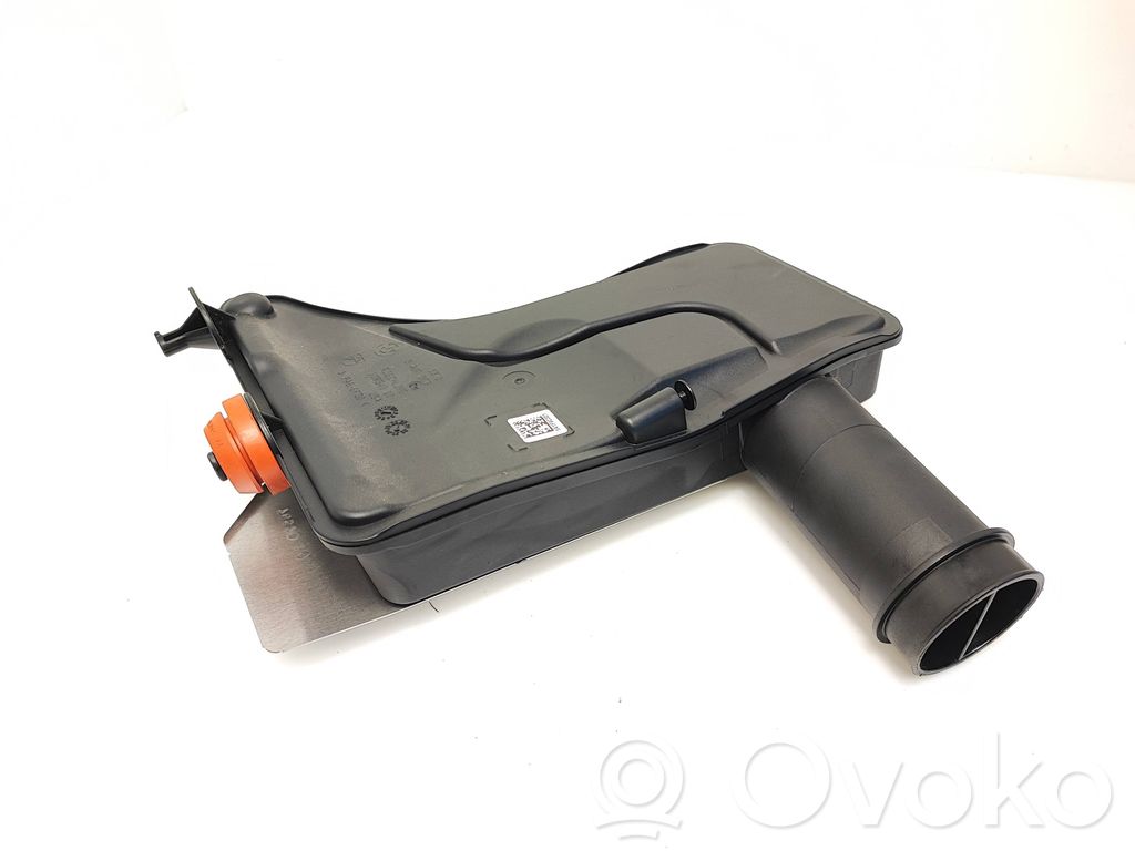 BMW X7 G07 Intake resonator 