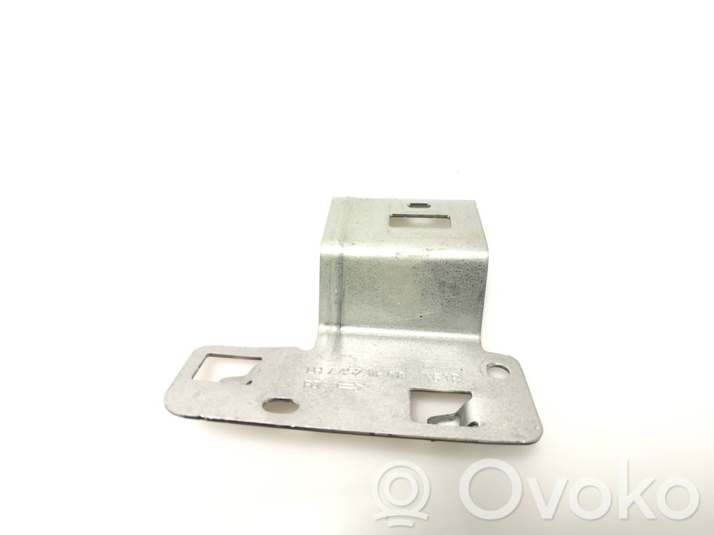 Muu moottoritilan osa   7452111
