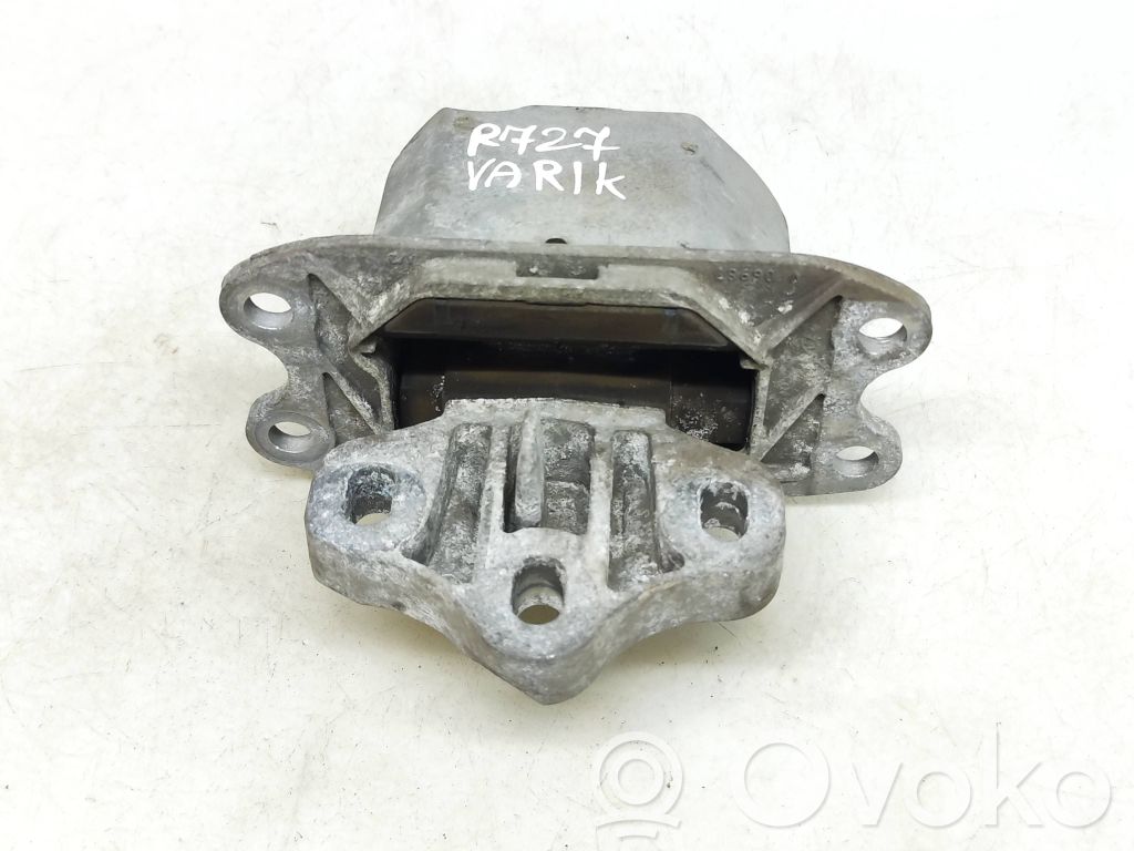 Mini One - Cooper F56 F55 Engine mount bracket 