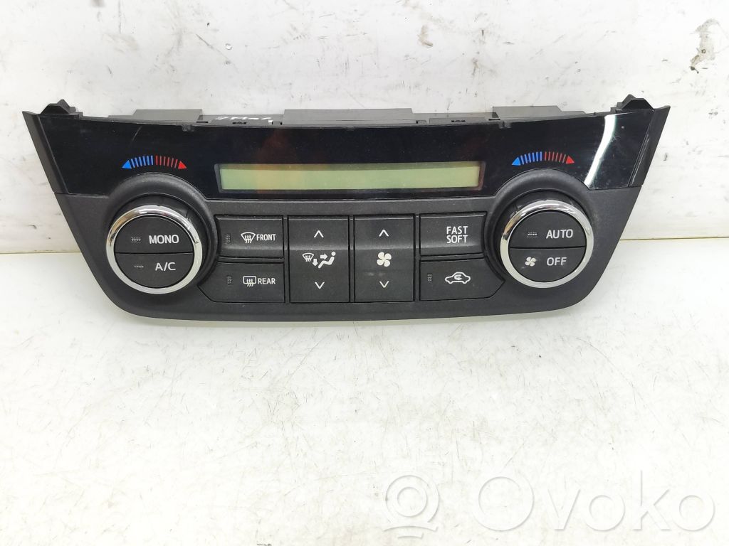 Toyota RAV 4 (XA40) Panel klimatyzacji 
