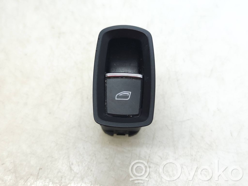 Porsche Cayenne (92A) Electric window control switch 