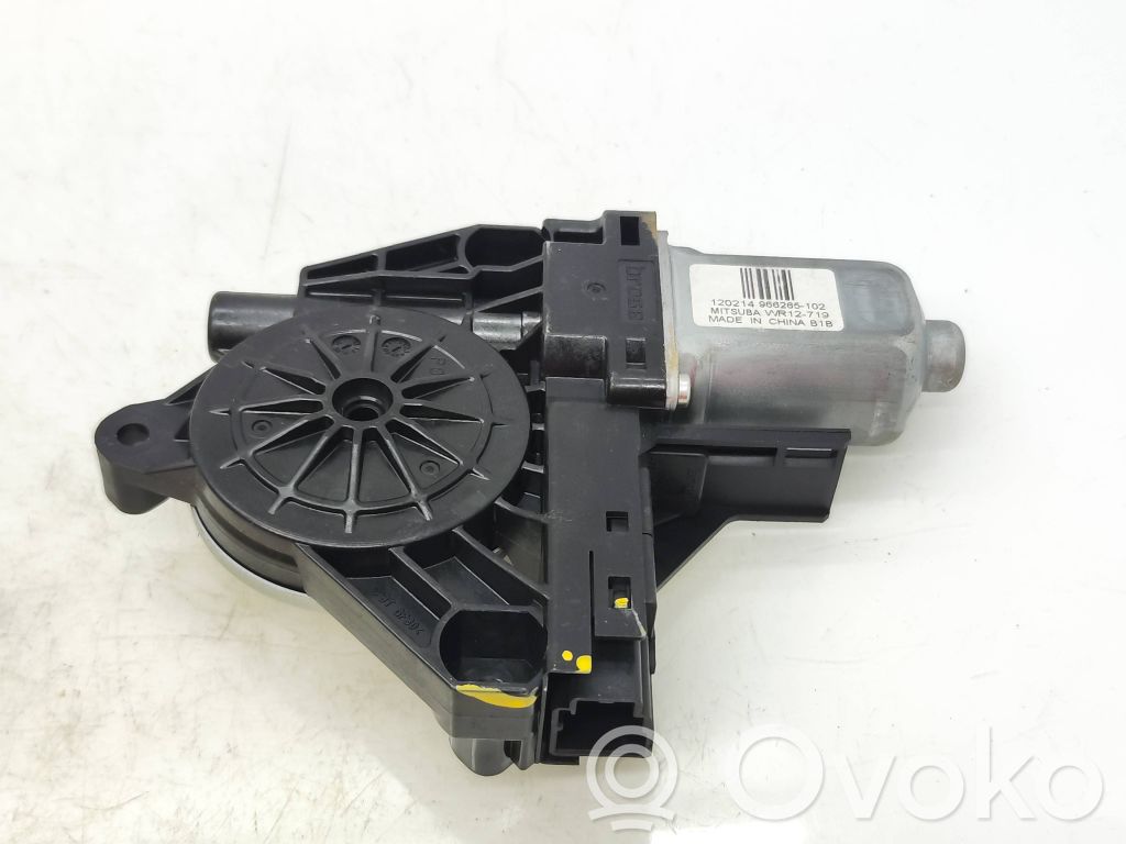 Volvo S60 Silniczek podnoszenia szyby drzwi tylnych 