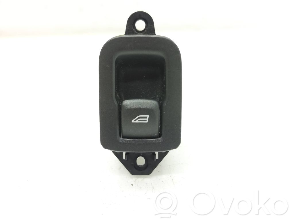 Interrupteur commade lève-vitre   31272013,12W081