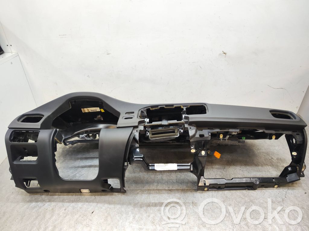 Volvo S60 Panelė 