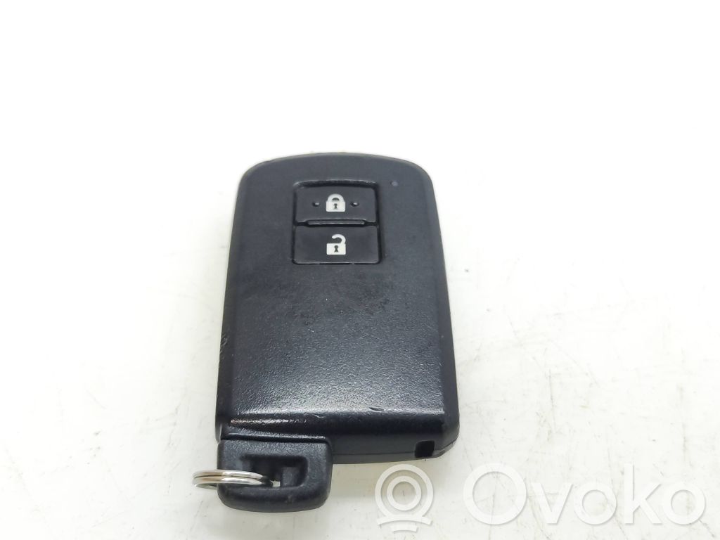 Toyota Yaris Virta-avain/kortti 