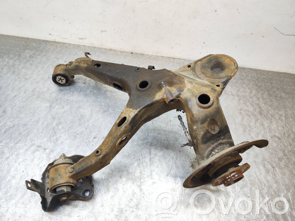 Peugeot Expert Zwrotnica koła tylnego 