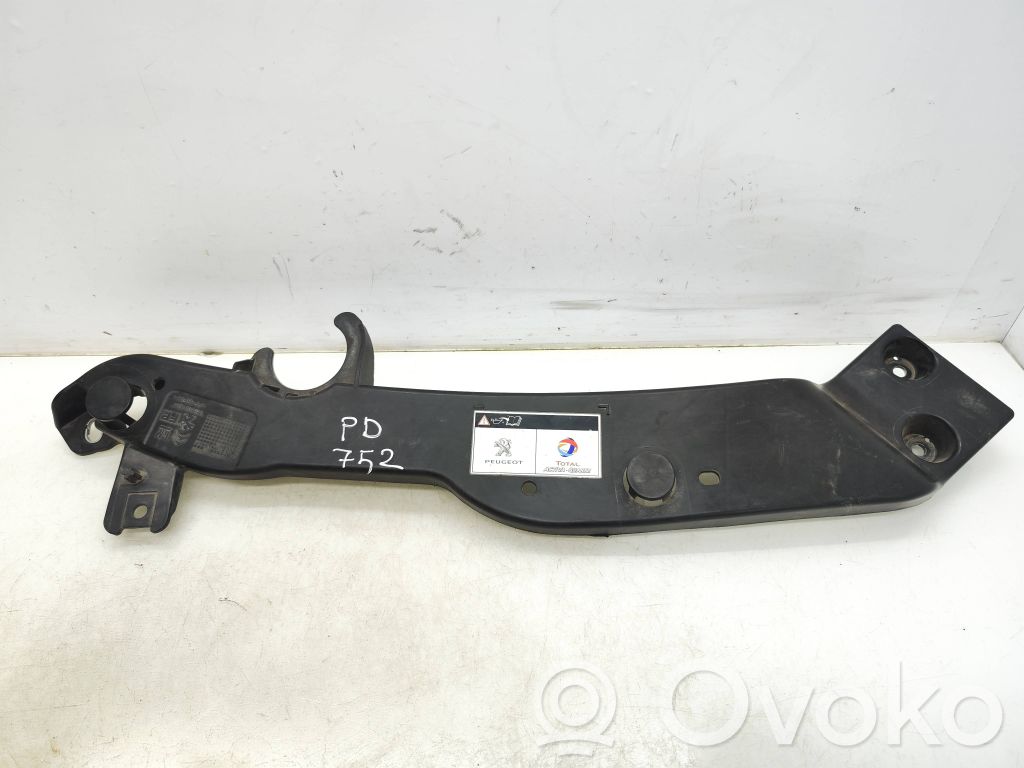 Peugeot Partner III Halterung Schlossträger Frontträger Frontmaske 