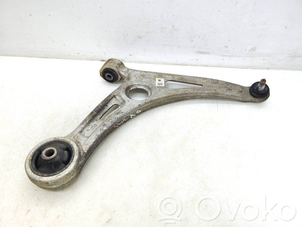Querlenker Achsschenkel vorne   A6082MF