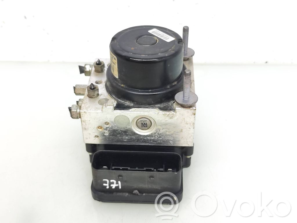 Toyota Yaris Pompa ABS 