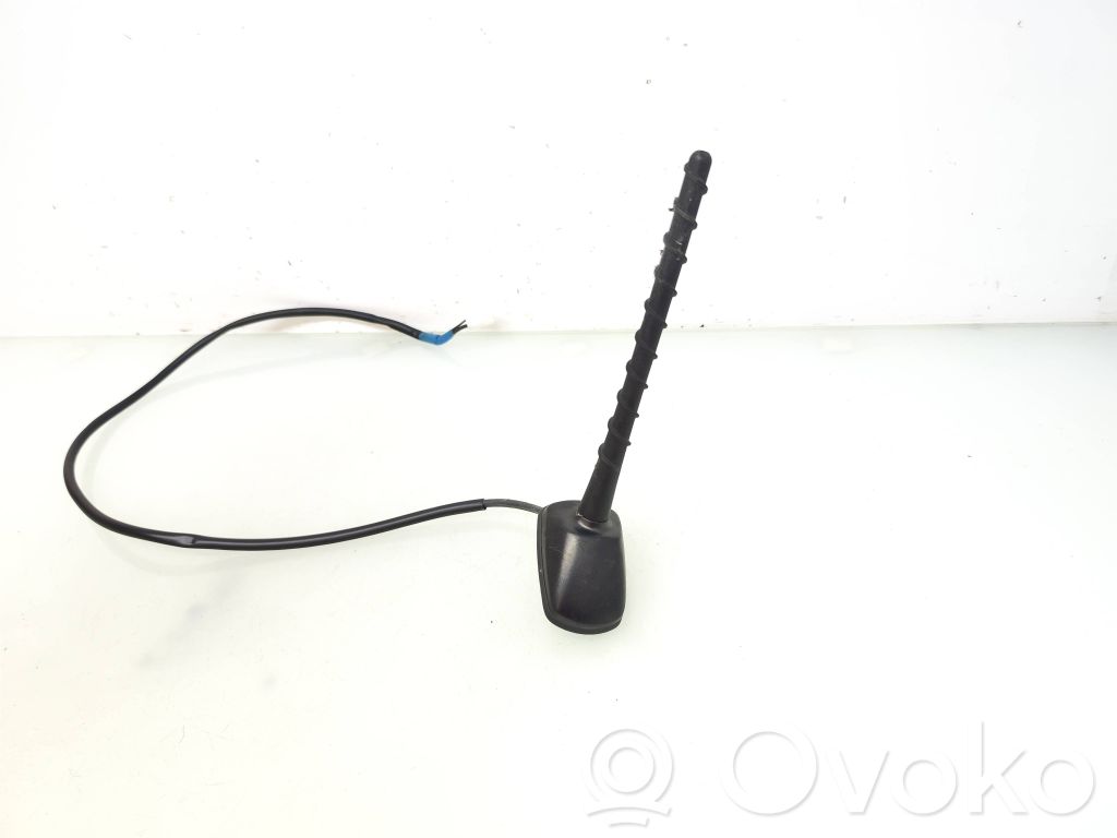 Toyota Yaris Antena aérea GPS