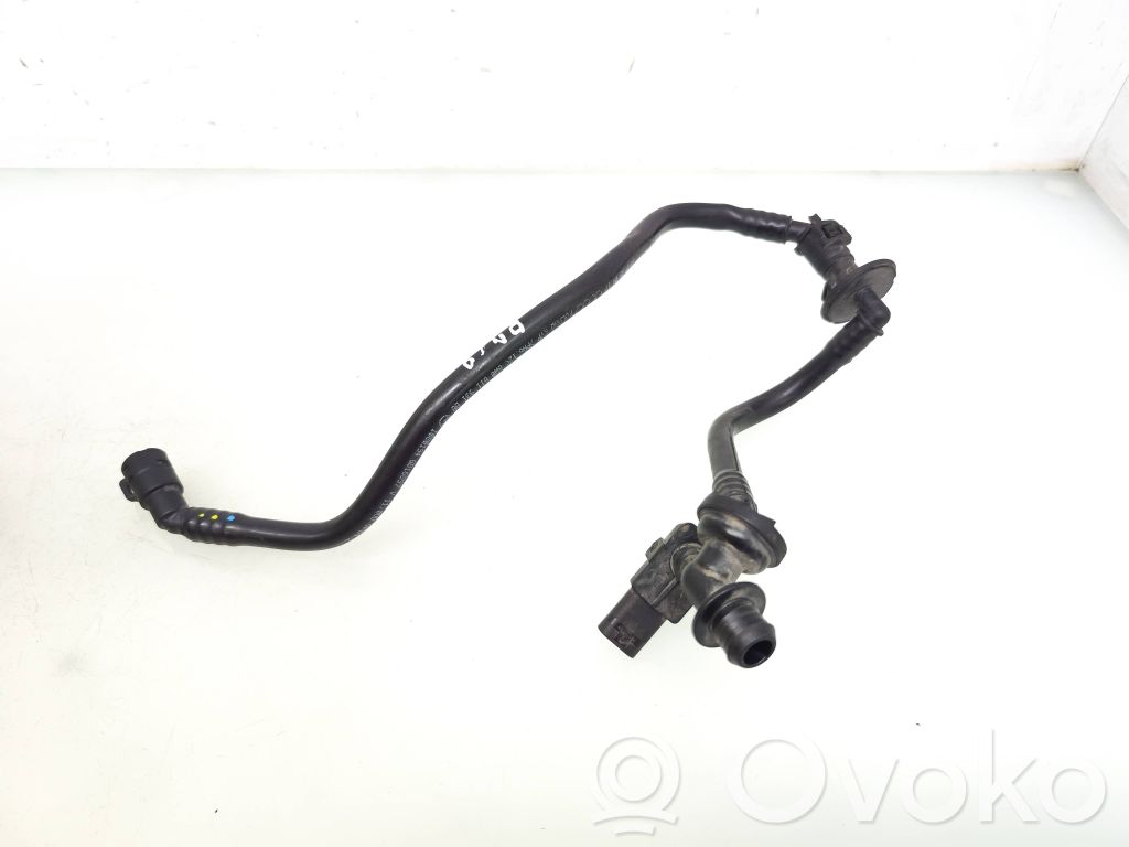 Audi A4 S4 B9 Vakuumo vamzdelis (-ai)/ žarna (-os) 