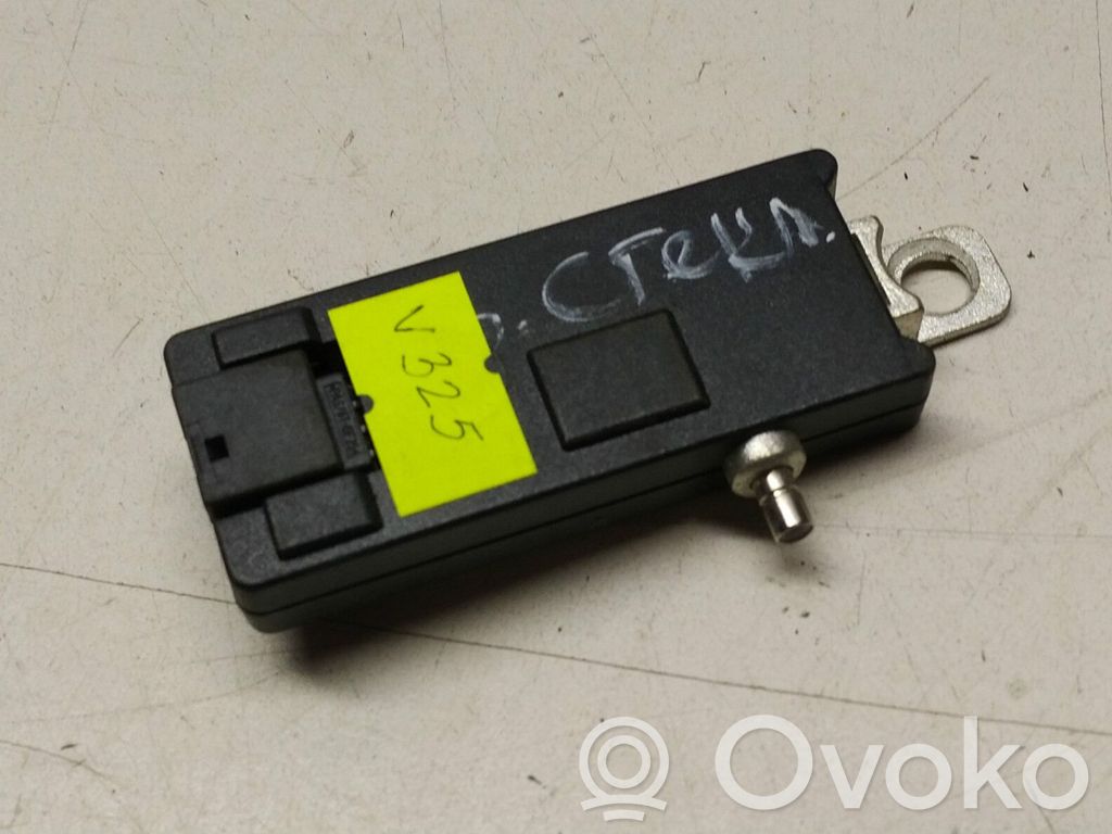 Audi A8 S8 D4 4H Antenos stiprintuvas 