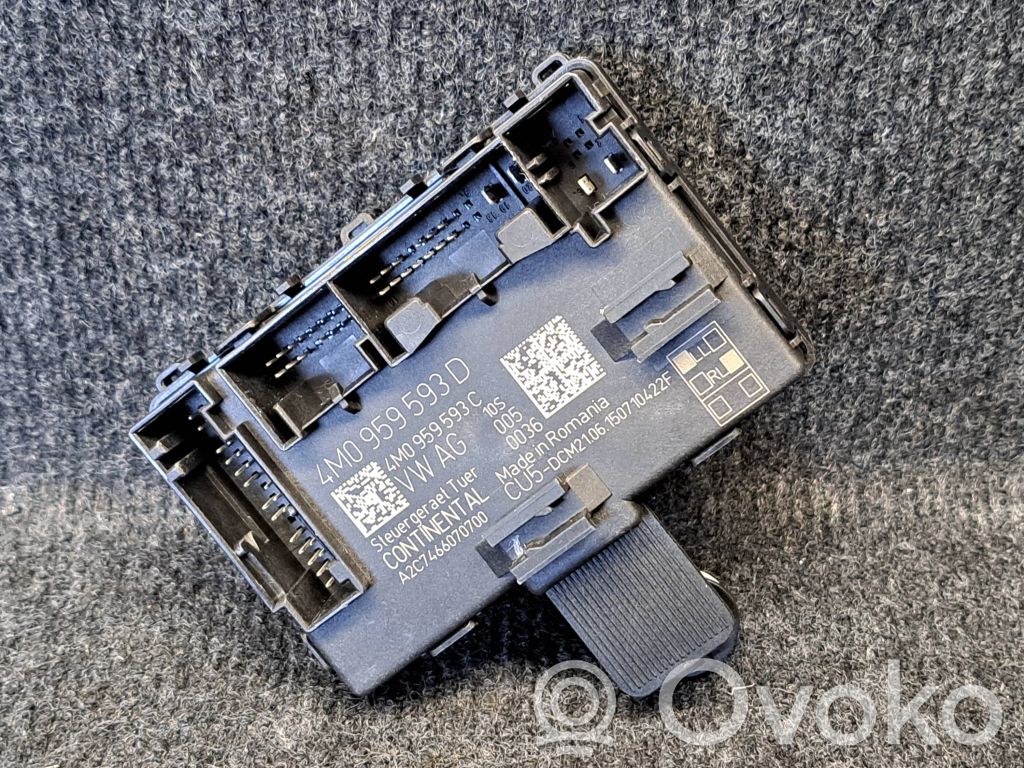 Audi Q7 4M Door control unit/module 