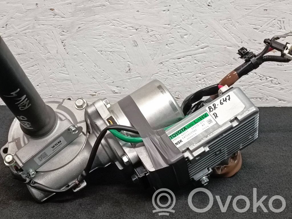 Toyota RAV 4 (XA40) Pompa wspomaganie układu kierowniczego 