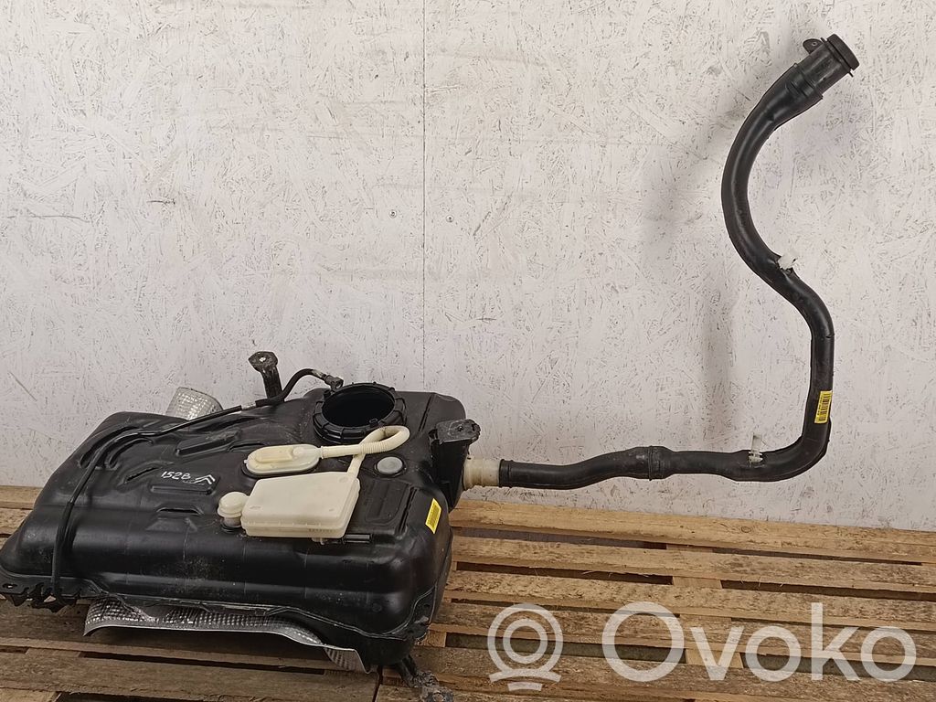 Citroen Berlingo Kraftstofftank 