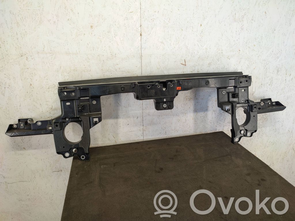 Volkswagen Touareg II Panel mocowania chłodnicy / góra 
