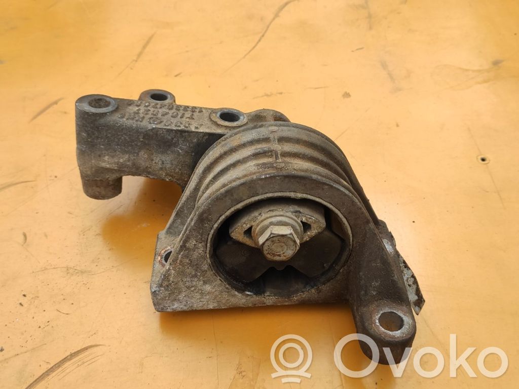 Engine mounting bracket   1335129080,1333047080