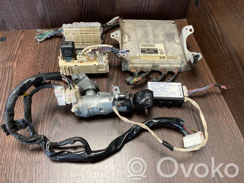 Toyota Corolla E110 Engine control unit/module 