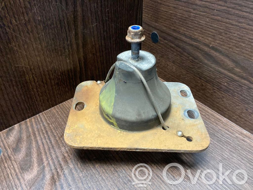 Renault Master II Engine mount bracket 