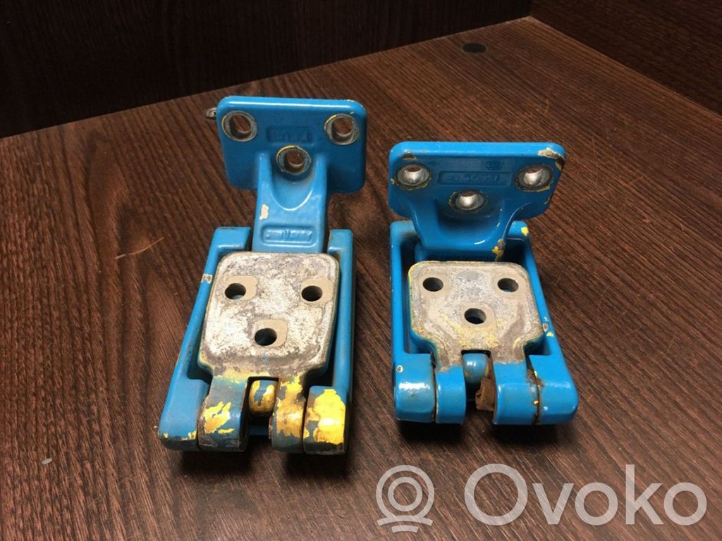 Mercedes-Benz Sprinter W906 Rear door hinge set 
