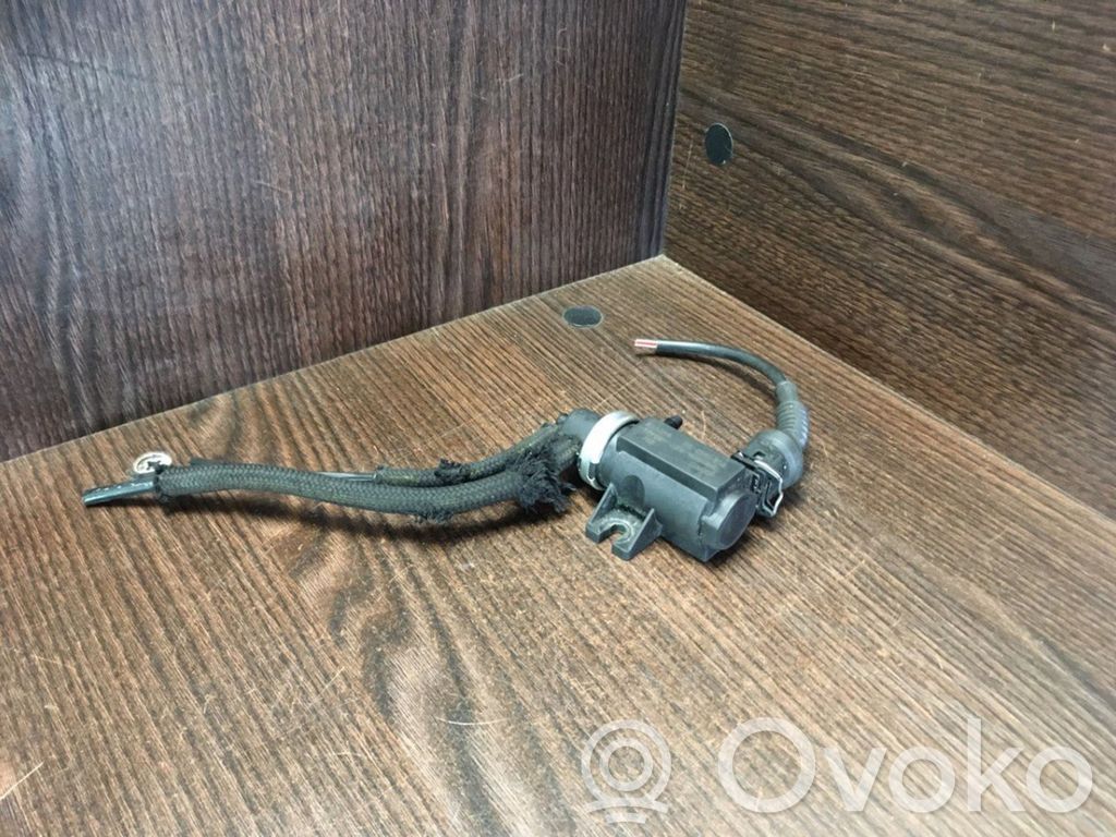 Audi A6 S6 C5 4B Électrovanne turbo 