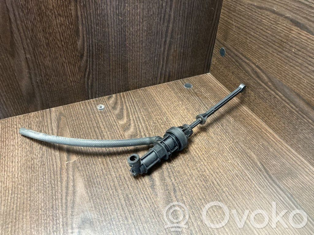 Ford Transit Kytkimen pääsylinteri 