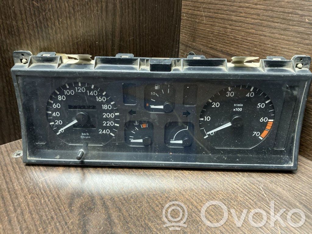Renault Espace III Spidometrs (instrumentu panelī) 