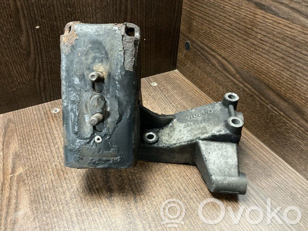 Engine mount bracket   504050582,504050582,504050582