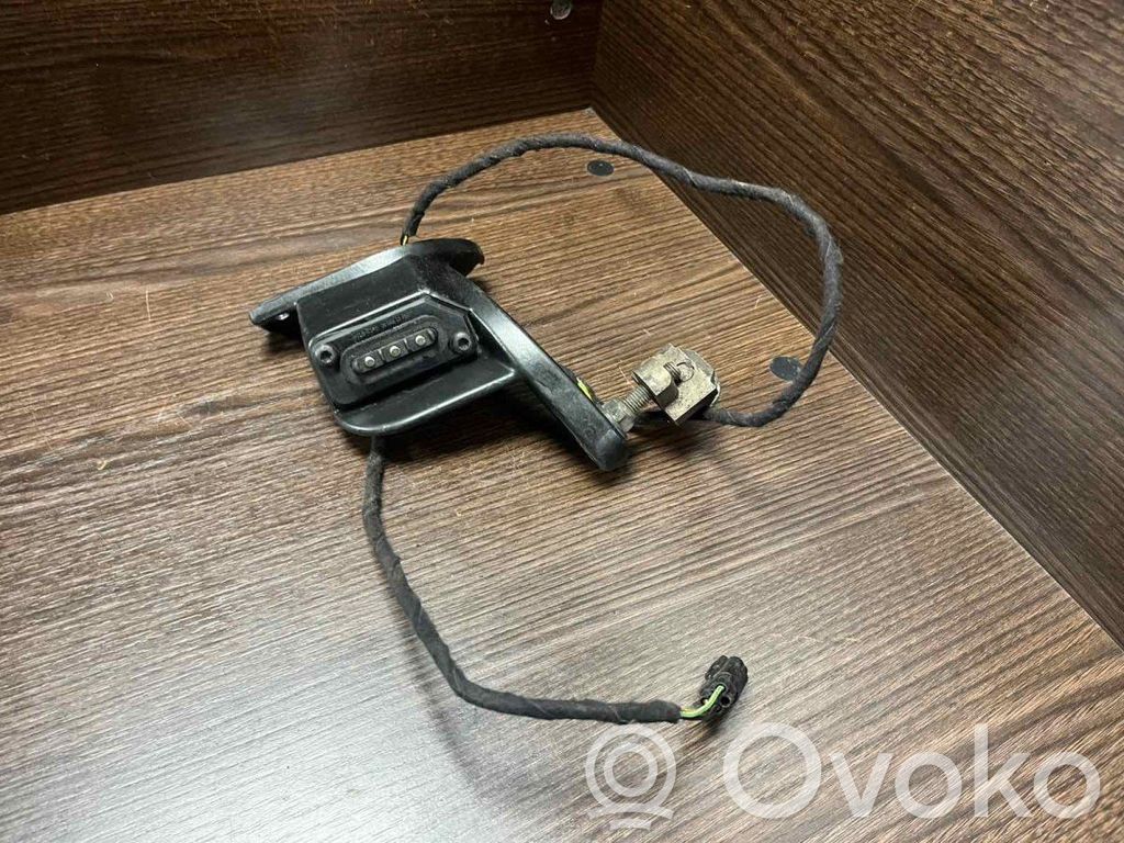 Ford Transit Durvju kontakta savienojums 