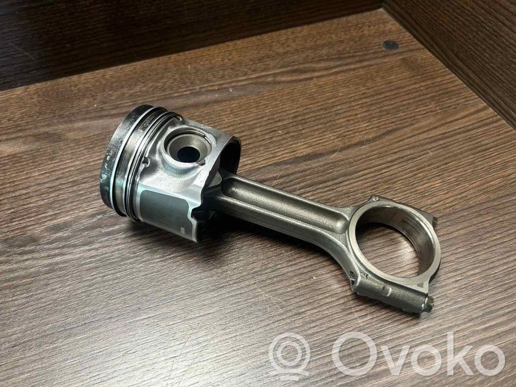 Piston   121004942R,121004942R,121004942R