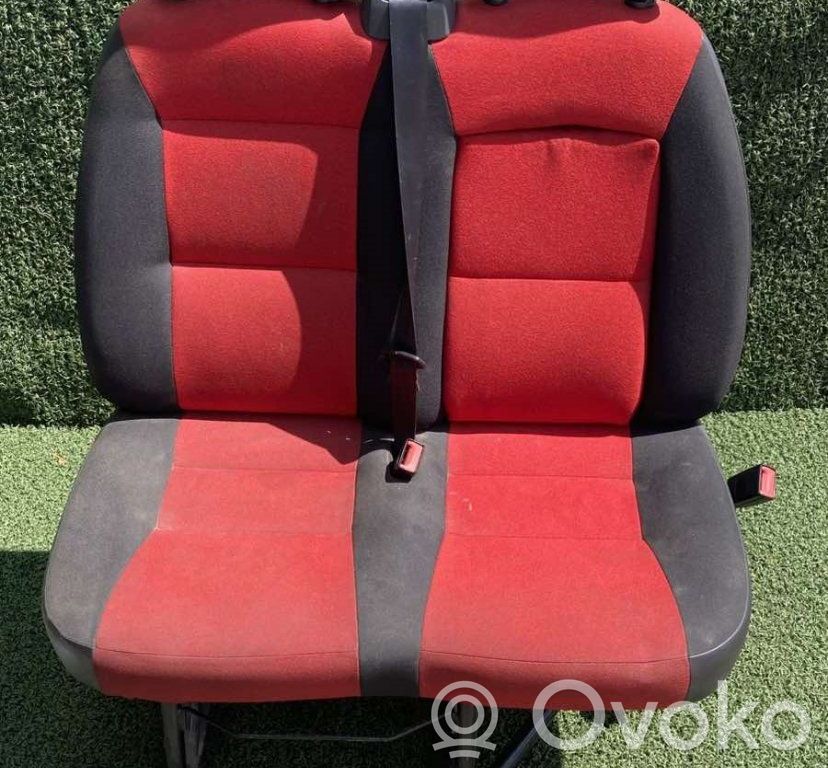 Fiat Ducato Etumatkustajan istuin 