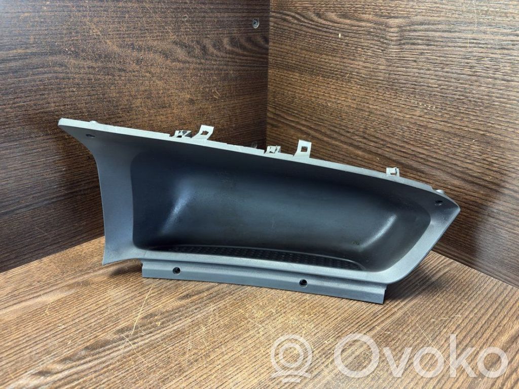 Iveco Daily 3rd gen Moldura del panel (Usadas) 