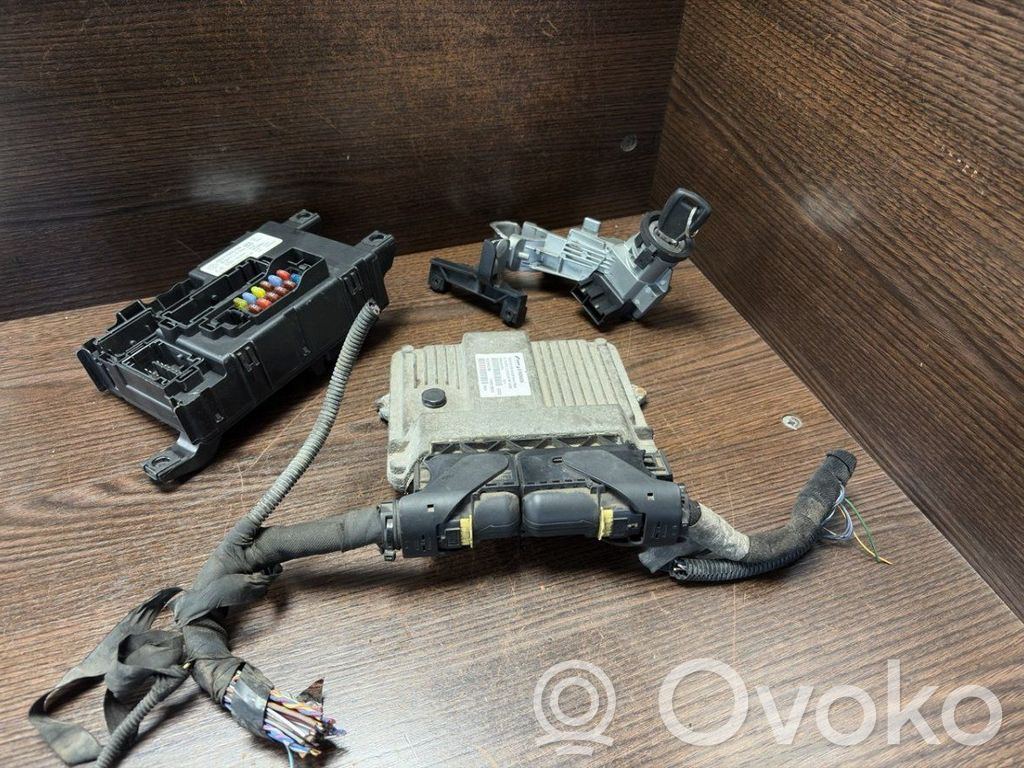 Fiat Grande Punto Engine control unit/module 