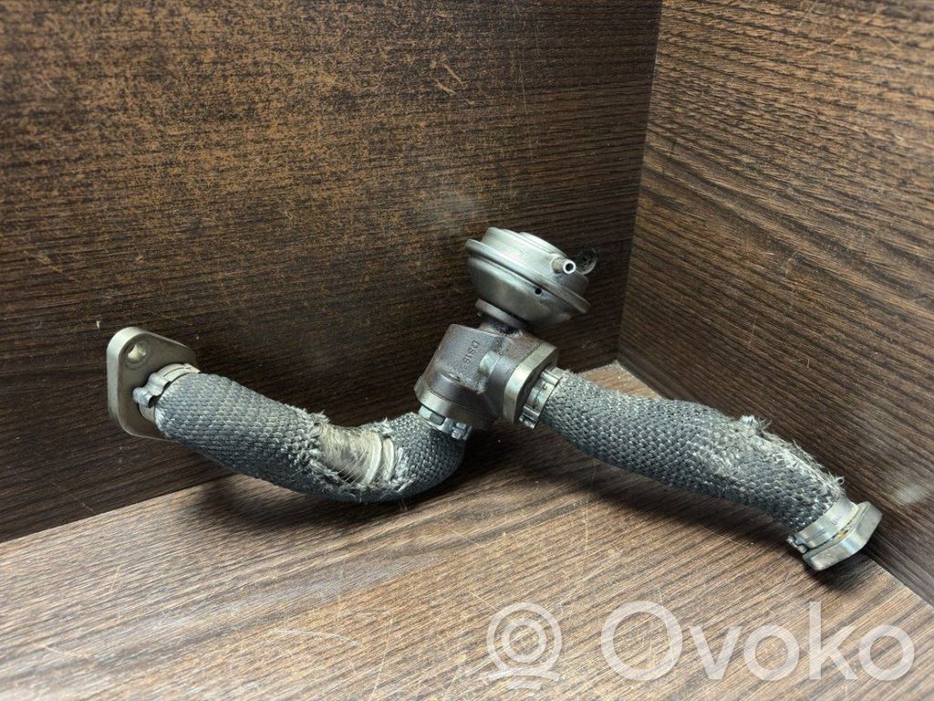 Audi A6 S6 C5 4B Válvula EGR 